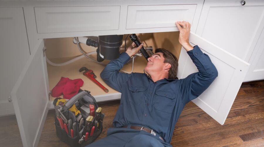 Local annual plumbing maintenance in Mounds, OK